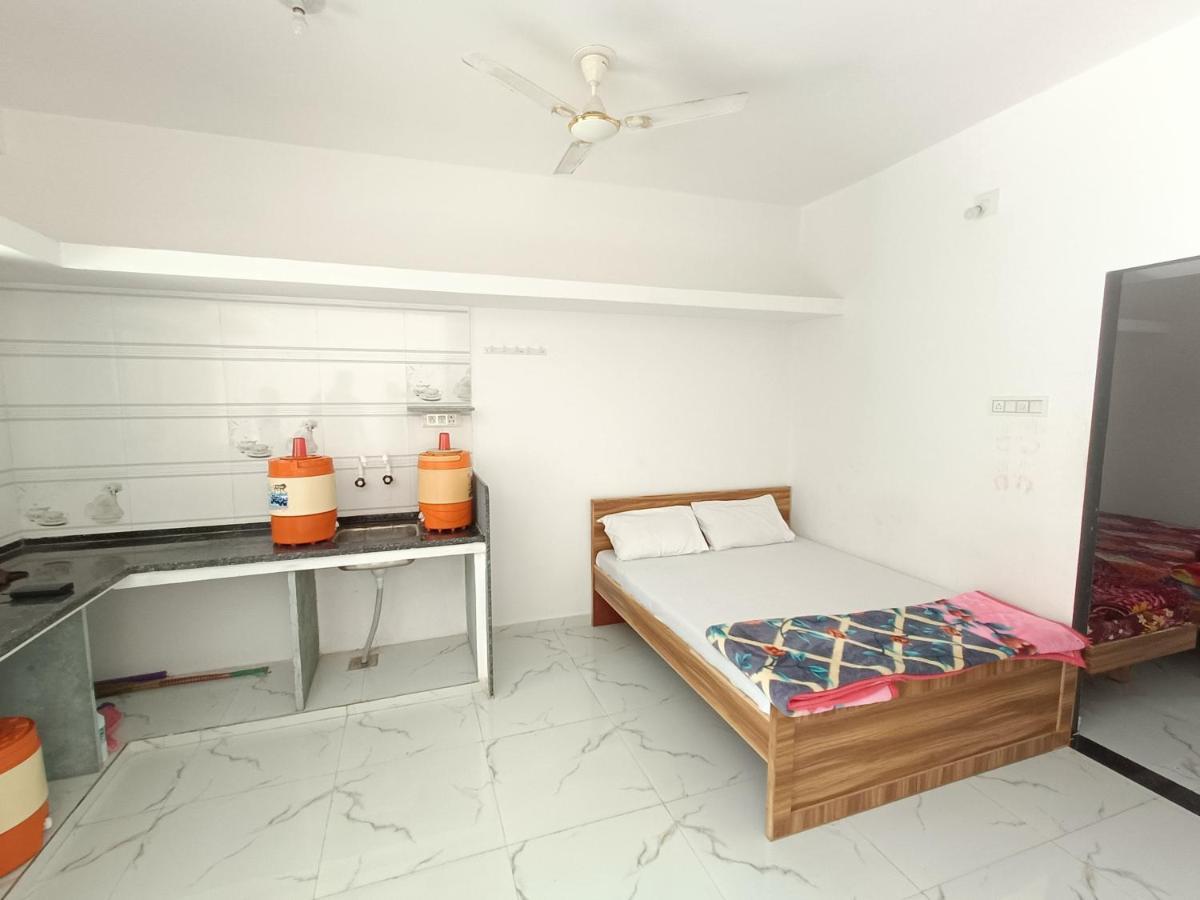 Shiv Shakti Homestay Kevadia Eksteriør bilde
